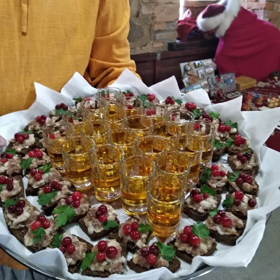 Фотография 4 - Церковь Рождества Богородицы в д. Мурованка.  Экскурсия – дегустация «Пиво в трех историях»