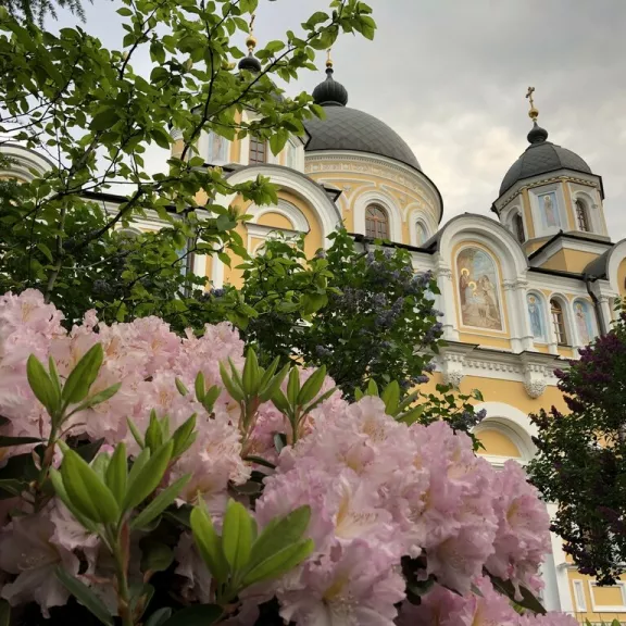 Фотография 1 - Посещение Покровского Ставропигиального женского монастыря