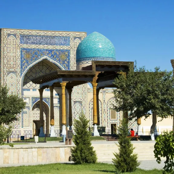 Фотография 1 - Гиджуван