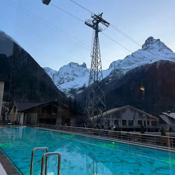 Фотография 3 - Ледник, Альпаки и релакс в термальных источниках